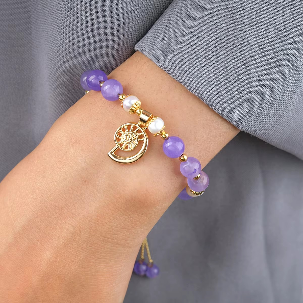 💜 Bracelet Perles Améthyste et Charms Plaqué Or 💜